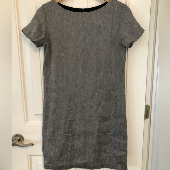 Theory Structured Dress in Linen Twill - Picture 4 of 9